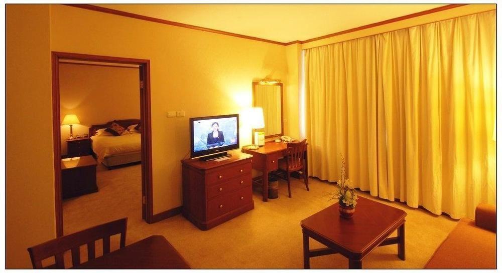 Wuxi Grand Hotel Екстер'єр фото