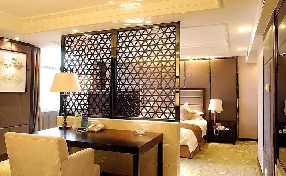 Wuxi Grand Hotel Екстер'єр фото