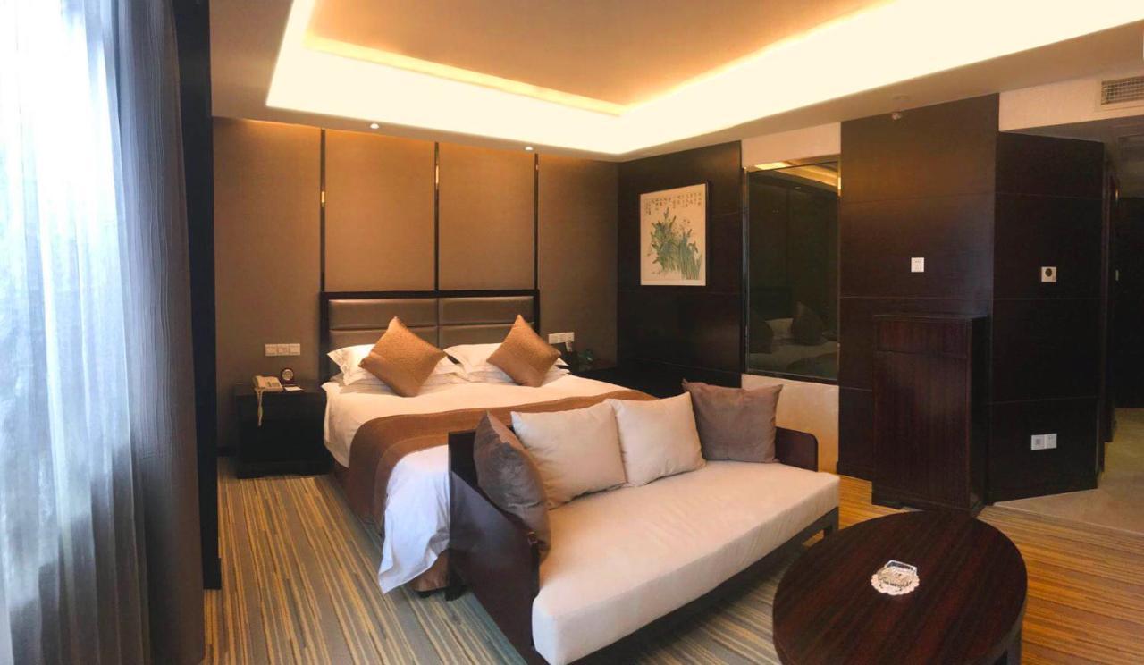 Wuxi Grand Hotel Екстер'єр фото