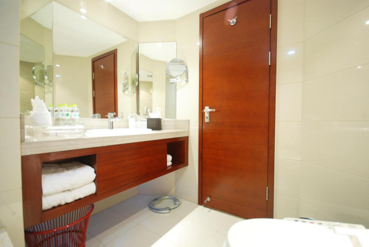 Wuxi Grand Hotel Екстер'єр фото